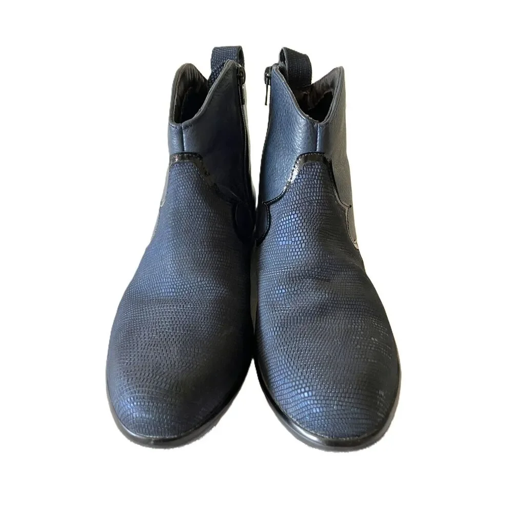 NAOT Leather Ankle Boots Women’s Size 40 Blue Black Western Textured Side Zip